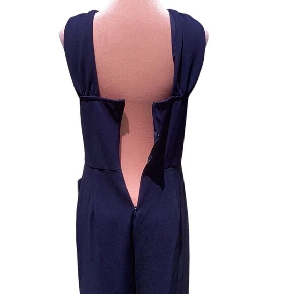 THE VANITY ROOM NWT CREPE V DETAIL JUMPSUIT INK BLUE MEDIUM CROP LENGTH - Picture 10 of 13